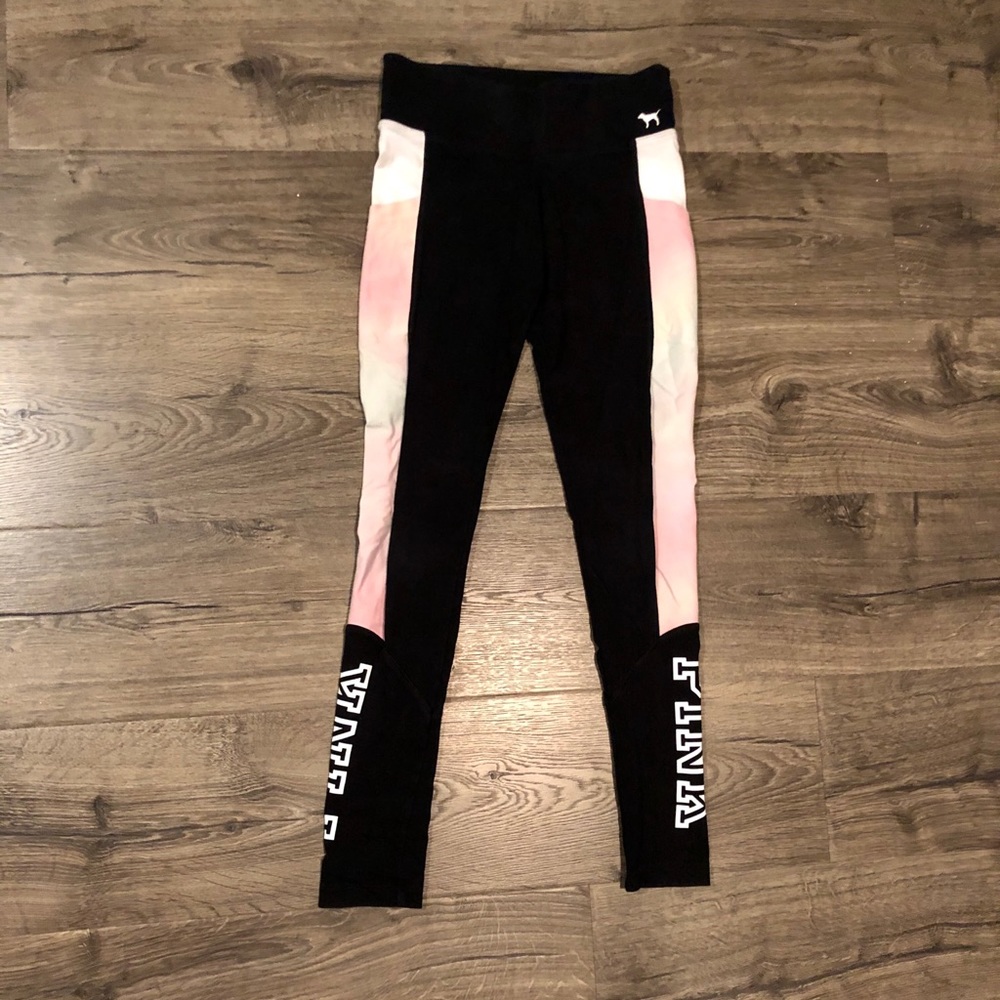 PINK Victoria’s Secret Leggings
